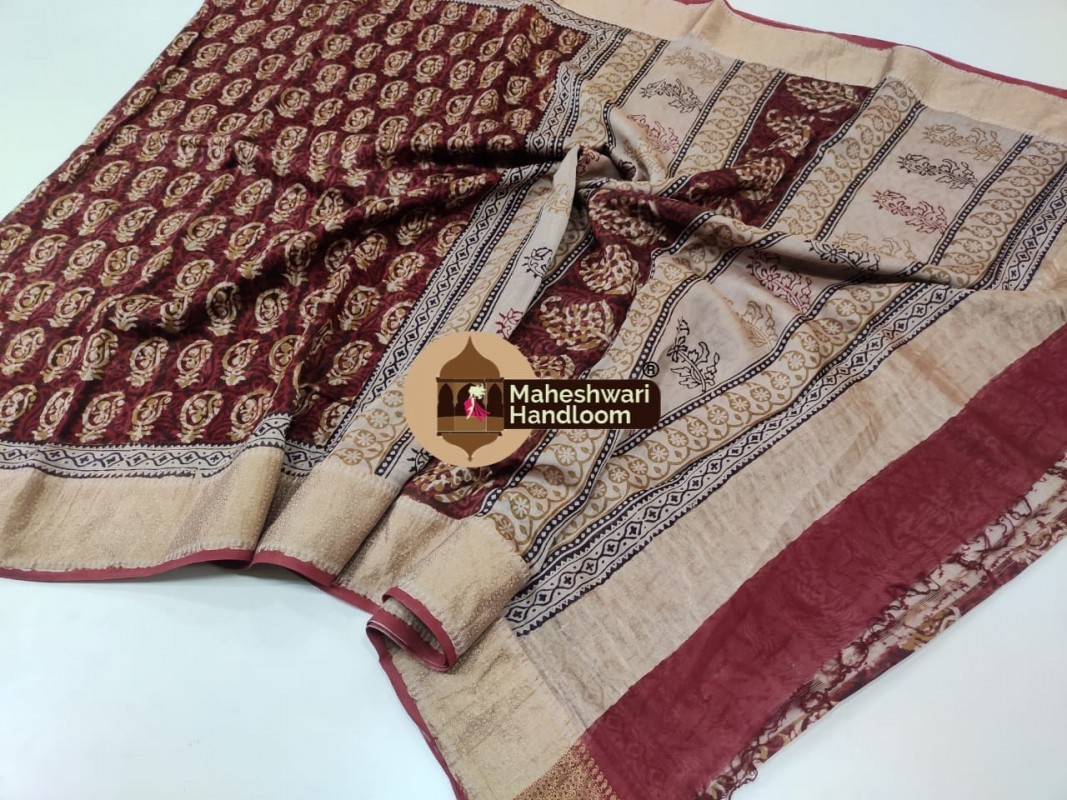 Maheshwari Handwoven Silk Cotton Bagh Handblock Printed Sarees with Broad Zari Border 