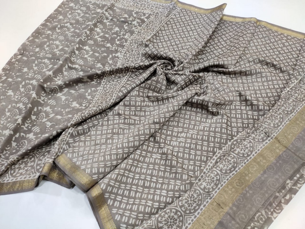 Maheshwari Grey handwoven Dabu Handblock Kashish Printed Saree