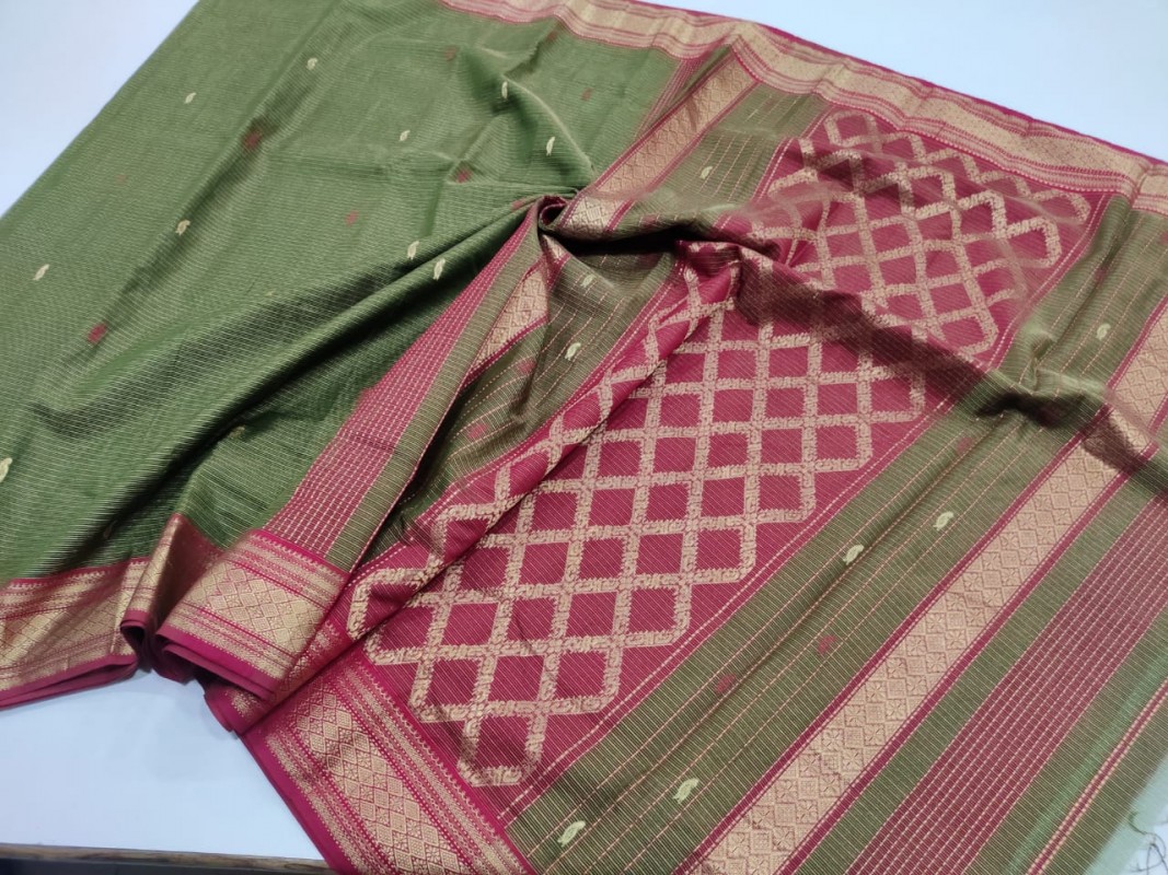 Maheshwari Green Tissue weaving Sarees with all over Butti weaving