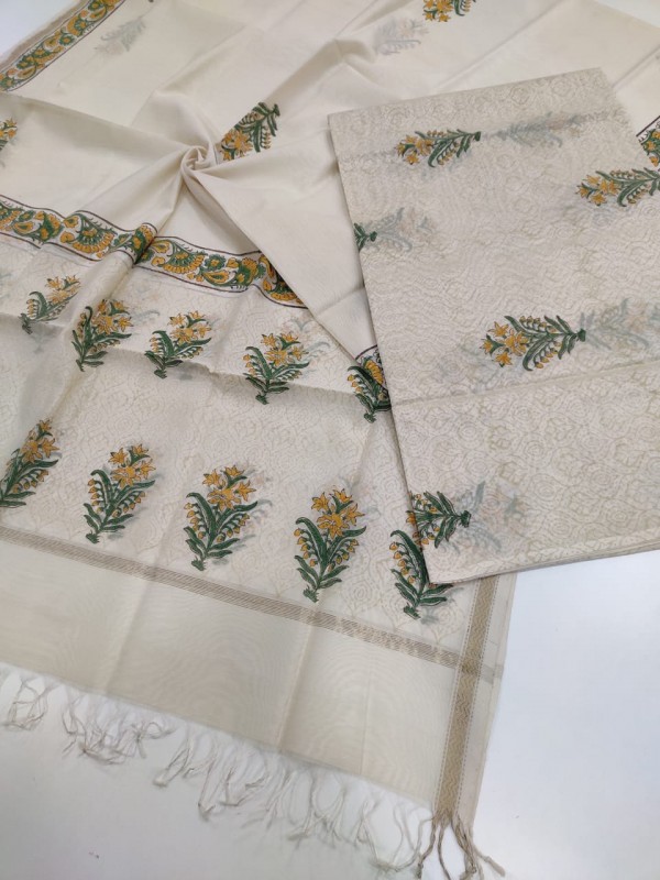 Maheshwari White Handblock Printed Suit