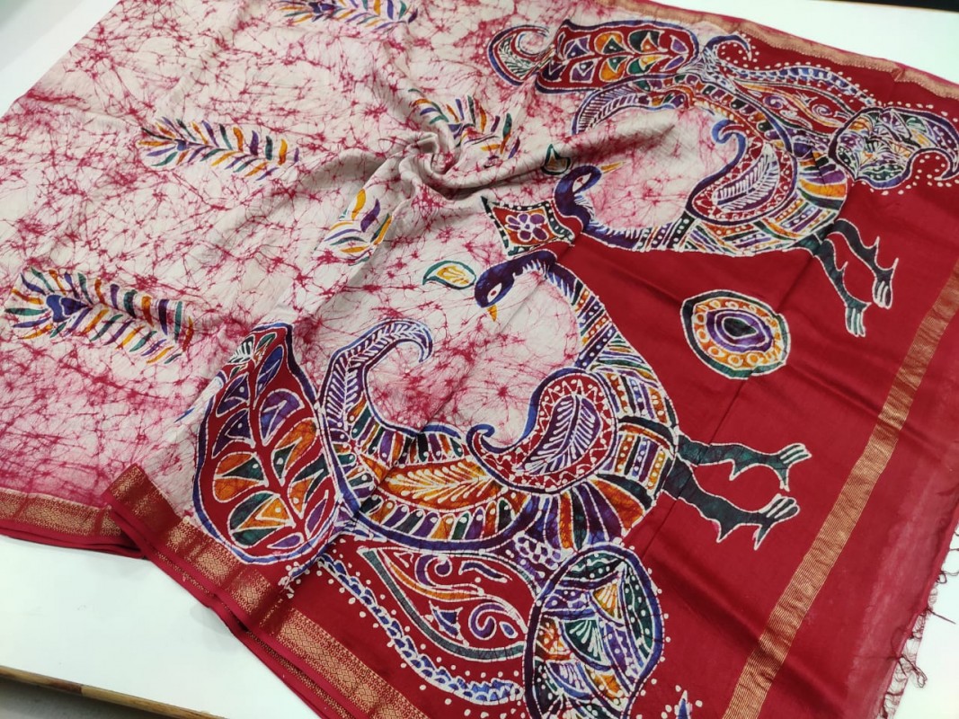 Maheshwari Red Colour Handwoven Indoasian Batik Handpainted Sarees with Zari Border