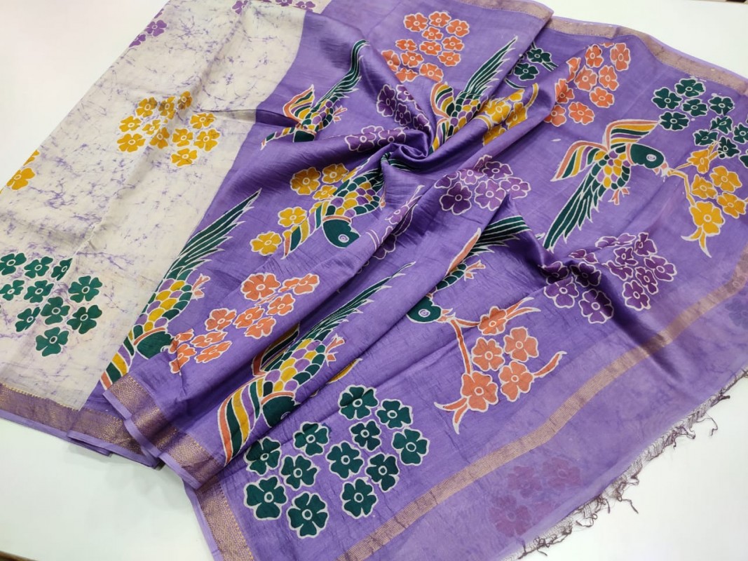 Maheshwari Blue Colour Handwoven Indoasian Batik Handpainted Sarees with Zari Border