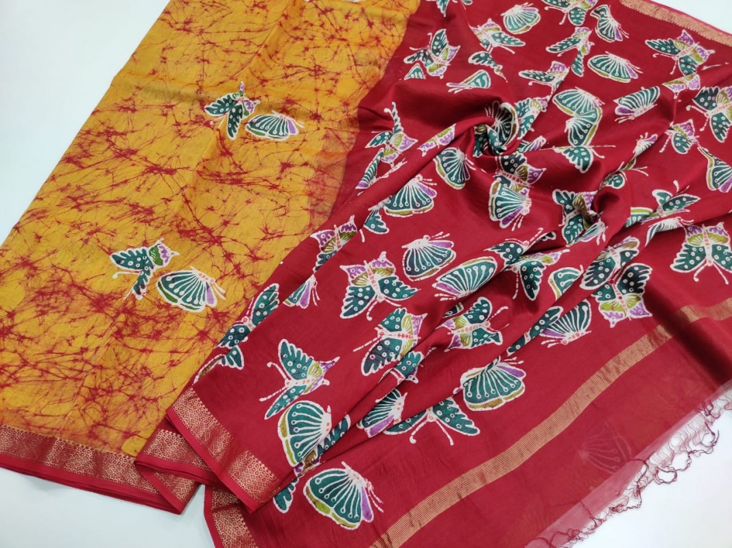 Maheshwari Yellow Colour Handwoven Indoasian Batik Handpainted Sarees with Zari Border