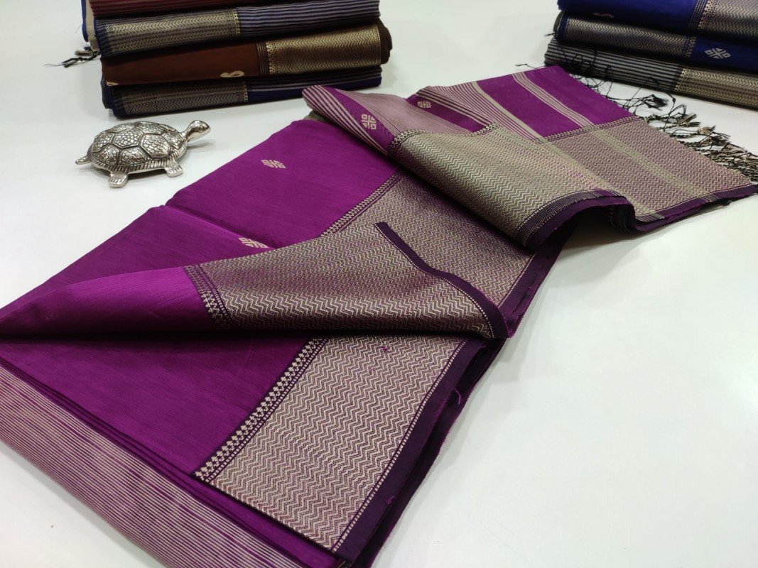 Maheshwari Magenta ReshamButi Weaving Saree