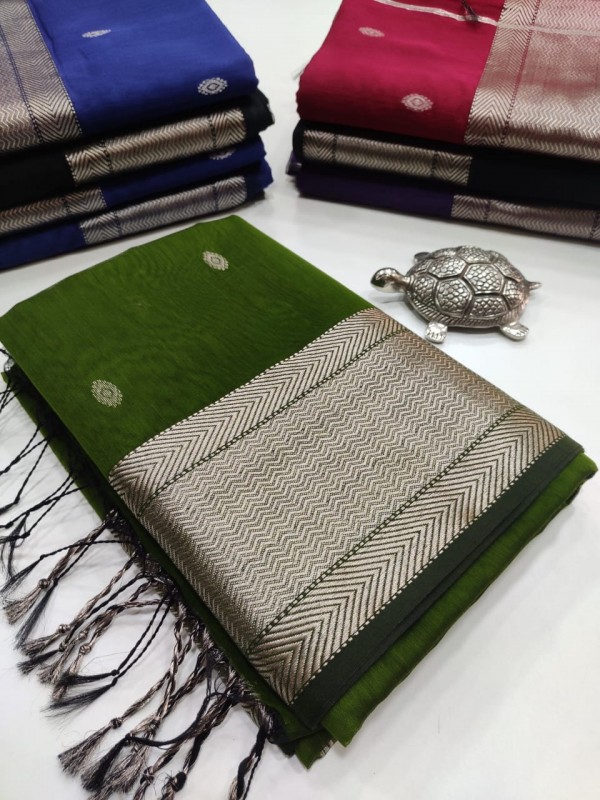 Maheshwari Green Silver Zari Buti Weaving Saree