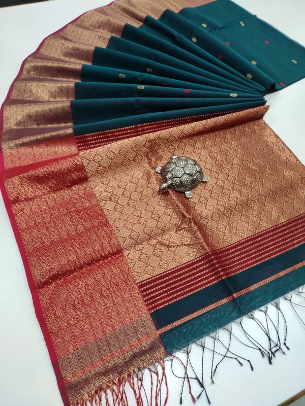 Maheshwari Rama Green Zari Pallu weaving Sarees