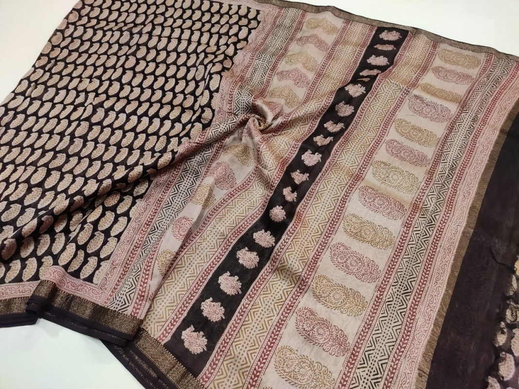 Maheshwari Black Bagh Print Saree