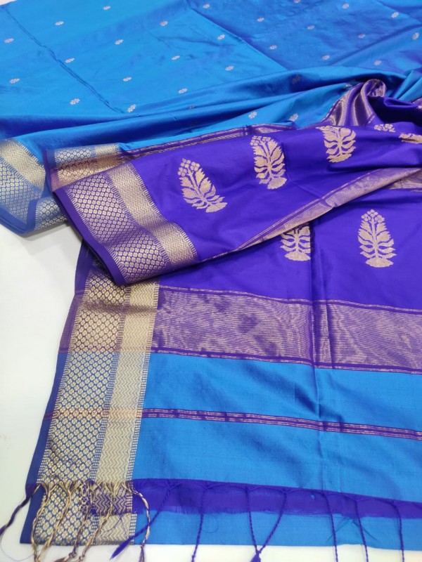 Maheshwari Blue Pure Silk Saree With Buta Buti Weaving