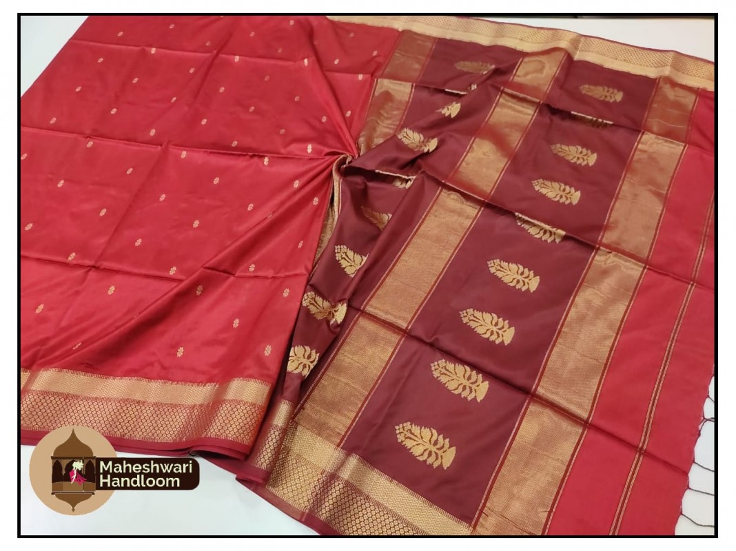 Maheshwari Fuchsia Pure Silk Saree With Buta Buti Weaving 